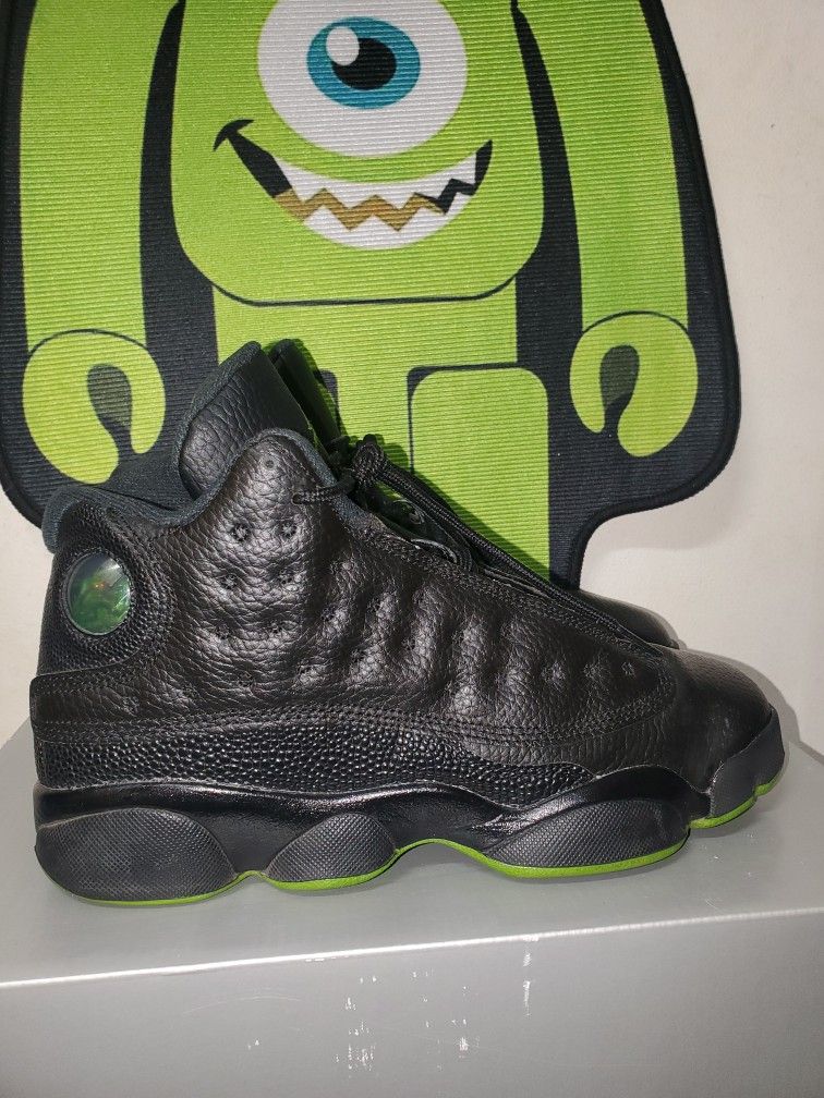 Air Jordan Retro 13 Altitude. Size 7 Men's