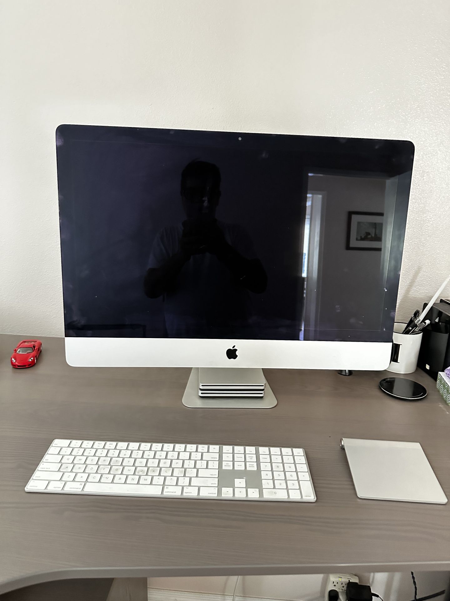 Apple iMac Desktop Computer