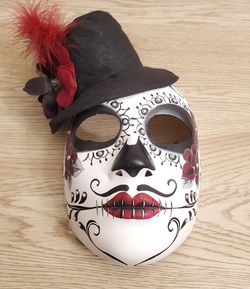 Feathered Hat Calavera Day of the Dead Skeleton /Skull Costume Mask