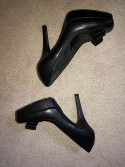Nine & CO Black heels size 8.5