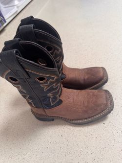 Little kid size 11D Cody James boots