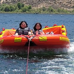Airhead towable