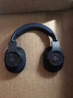 Navy Blue Camp Logitech G433 Gaming Headset
