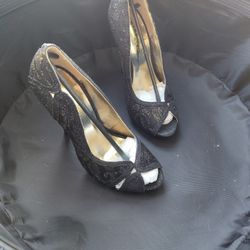 Liliana Heels Size 7
