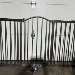 Baby Toddler Pet Gate With A Door