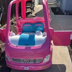 Hot Wheels Bus
