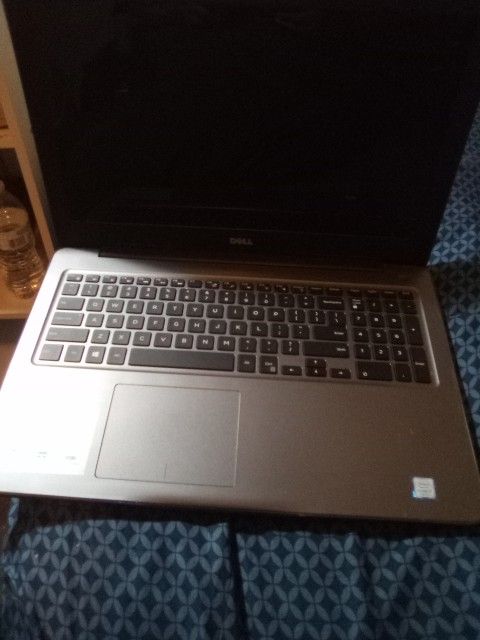 DELL LAPTOP INSPIRON 15 5000 SERIES 15.6" HD DISPLAY  