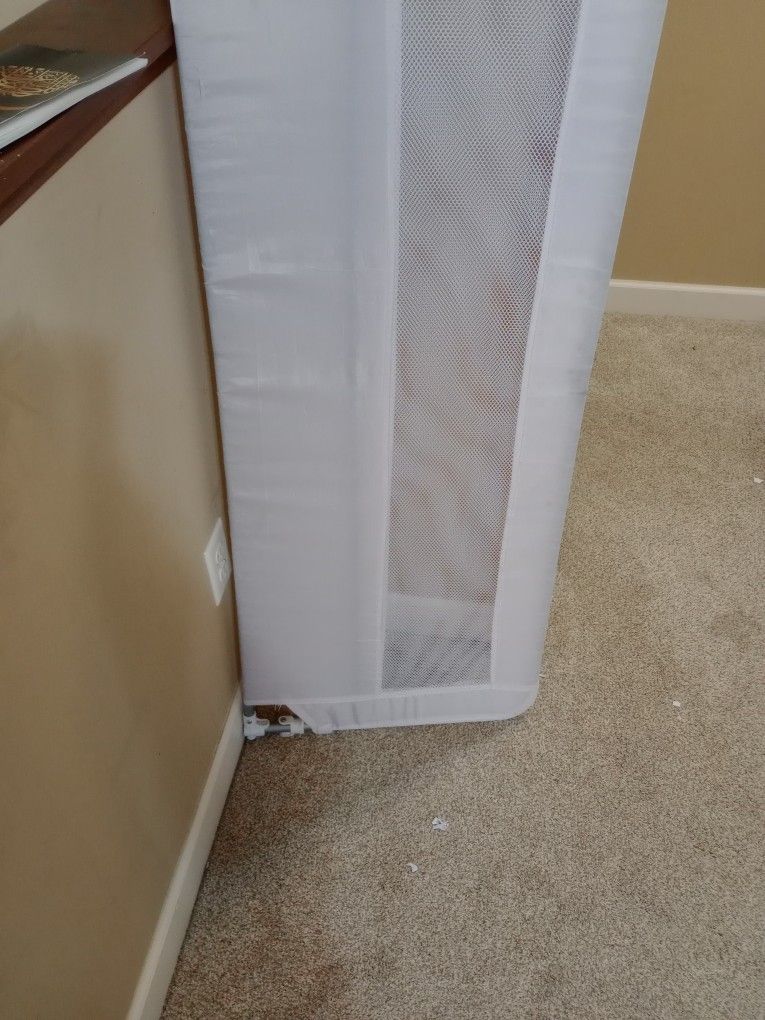 Bedside Railing Guard With Adjusters