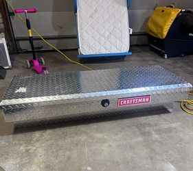 CRAFTSMAN 48-in Silver Aluminum Side mount Truck Tool Box