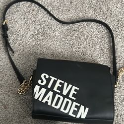 Steve Madden 