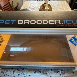 Pet Incrubator For Puppies, Chickens Etc