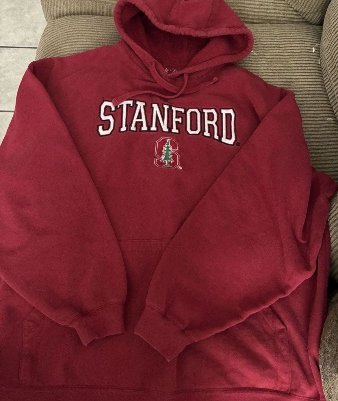 Mens XXL Hoodie in very good condition (may fit an XL)