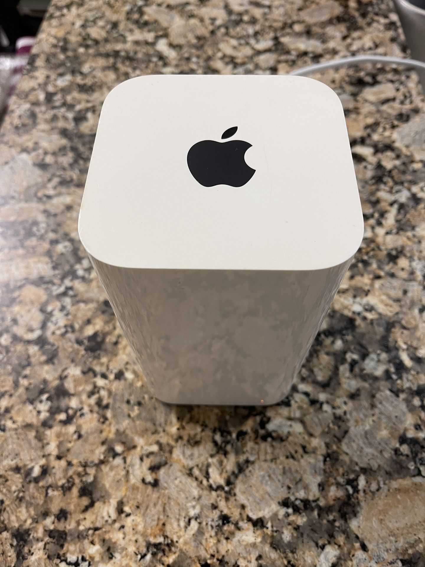 Apple AirPort Extreme Wifi