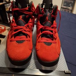 Jordan Retro 6 Toro Bravo