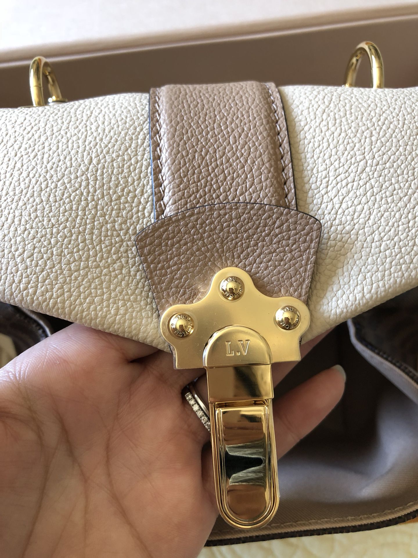 LOUIS VUITTON CLAPTON BACKPACK – OC Luxury Bags