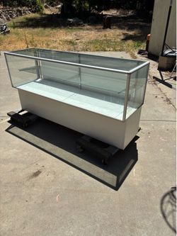 Display cabinet