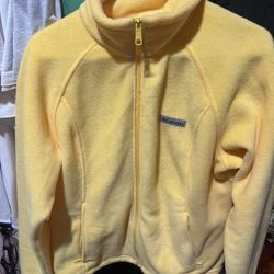Fleece Columbia zip up 