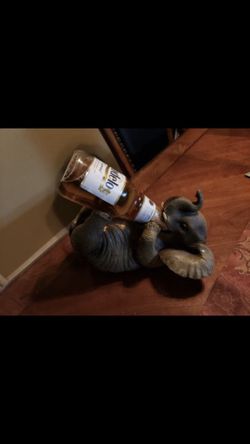 BOTTLE HOLDERS