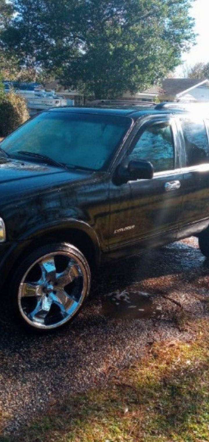 2002 Ford Explorer