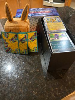 Pokémon Mystery Cards + 700 Cards