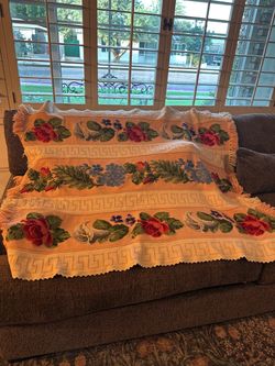 Vintage Floral Blanket