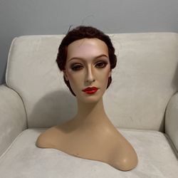 Manikin and 2 wigs
