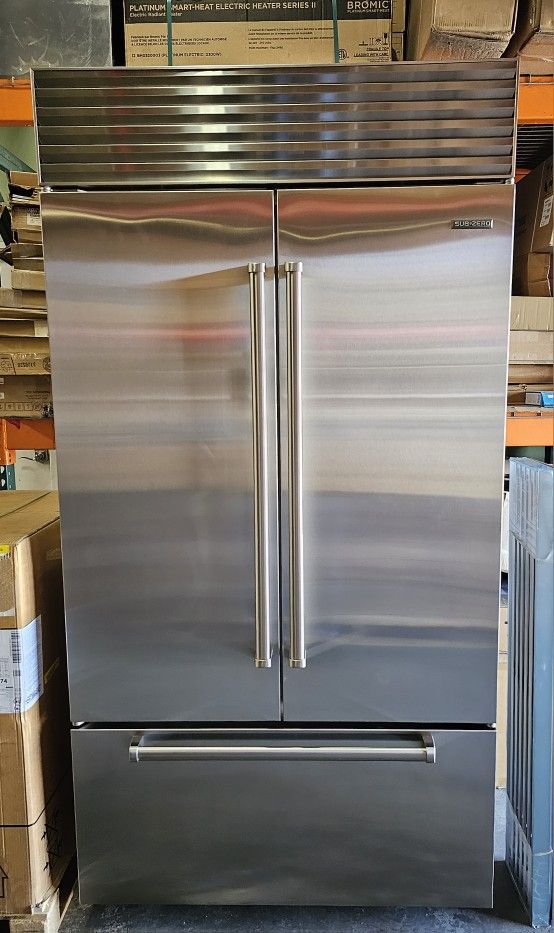 Sub-Zero BI42UFDIDSPH 42 Inch Built-in French Door Refrigerator