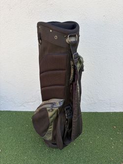 Knight Black Golf Bag