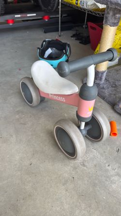 Toddle push bike