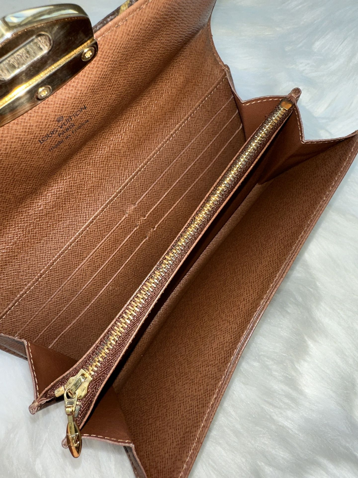 Louis Vuitton Limited Edition Sarah Monogram Etoile Wallet on SALE