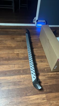 2024 GENESIS GV80 Running Board Passenger Side RH