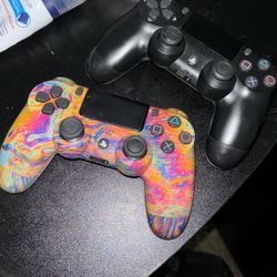 PS4 Controllers