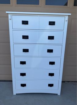 Dresser White 6 Drawers