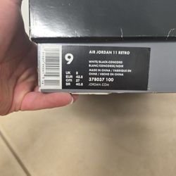 Jordan concord eleven's Pretty Clean As you can see no creases 