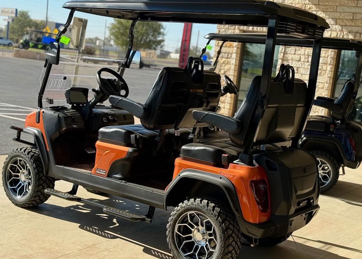 2025 Evolution Maverick 4