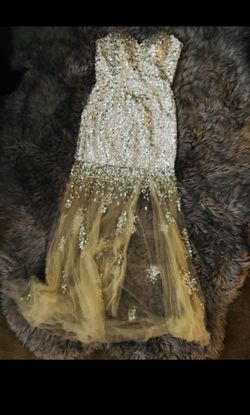 Cinderella Prom dress size 6