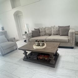Great Condition Couch And Recliner 