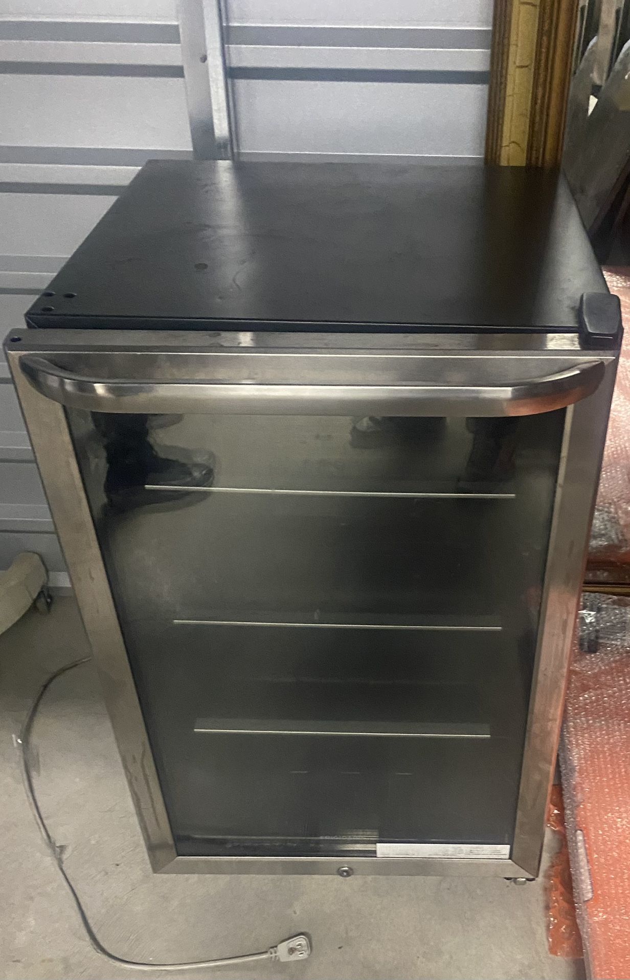 Mini Fridge 