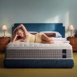 Queen Mattress 12 Inch Hybrid Memory Foam Pocket Coil Medium Plush Bed