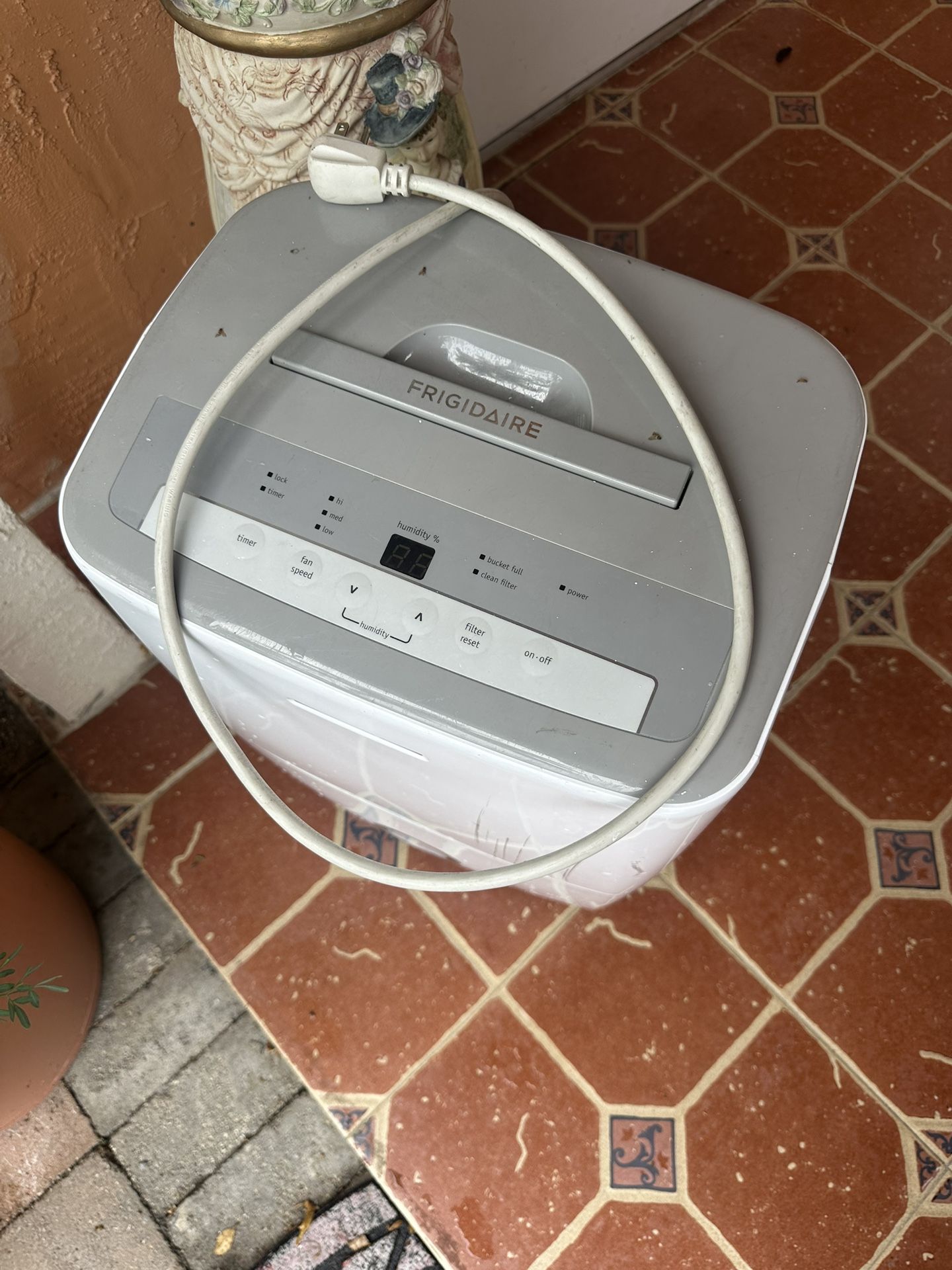 Dehumidifier