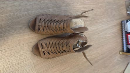 Vince Camuto