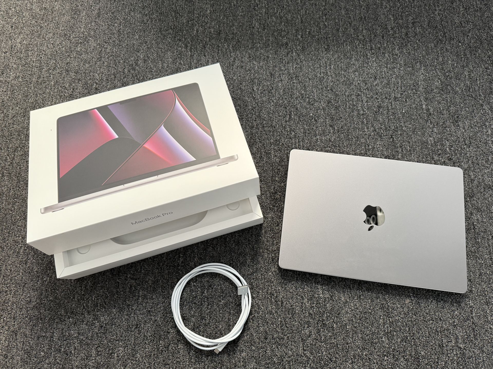 2023 MacBook Pro M2 14” Laptop -1TB