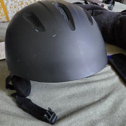 Giro Snowboarding Helmet