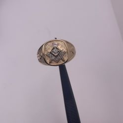 14k, 2Tone, 7.8grams Mesonic Signet Ring