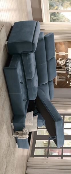 Ferriday Blue Storage Sleeper Sectional /couch /Living room set