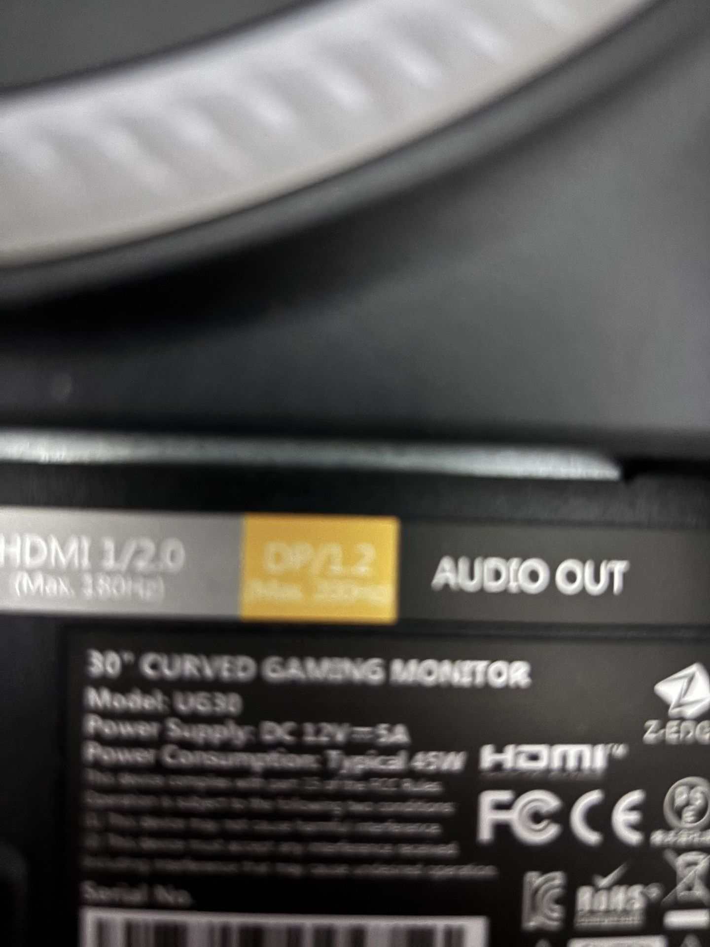 curved gaming computer monitor 30in