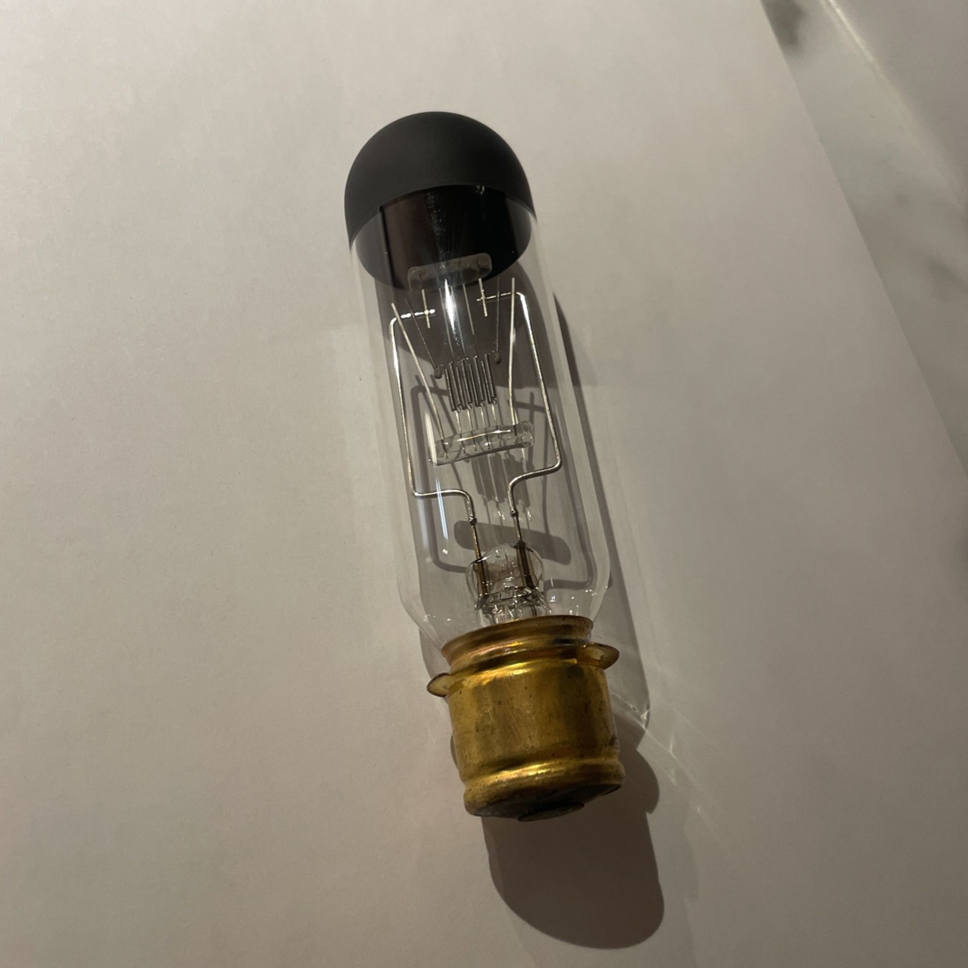 DDB Projector Lamp Bulb 120v 750w DDW