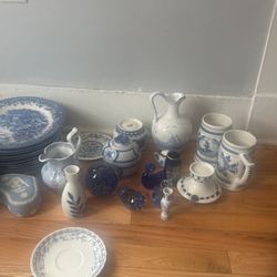 Bundle blue & white kitchen items - Today only Sale