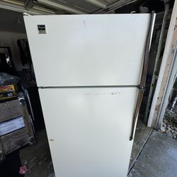 Whirlpool Refrigerator 