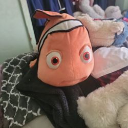 Nemo Giant Plush